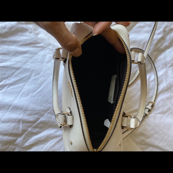 SOLD COACH Cross Grain Mini Bennett Satchel - Picture 3 of 5